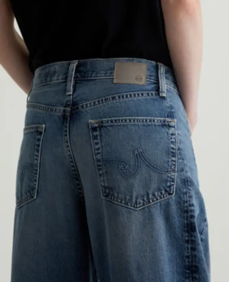AG Jeans Hattie High-Rise Barrel