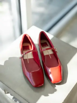 Dolce Vita Reyes Ballet Flat