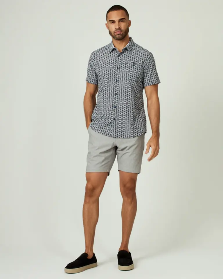 7 Diamonds Everest 8" Short