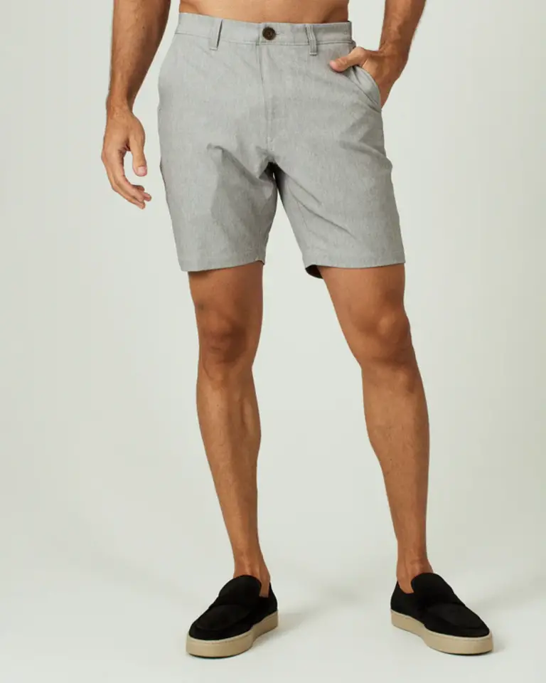 7 Diamonds Everest 8" Short