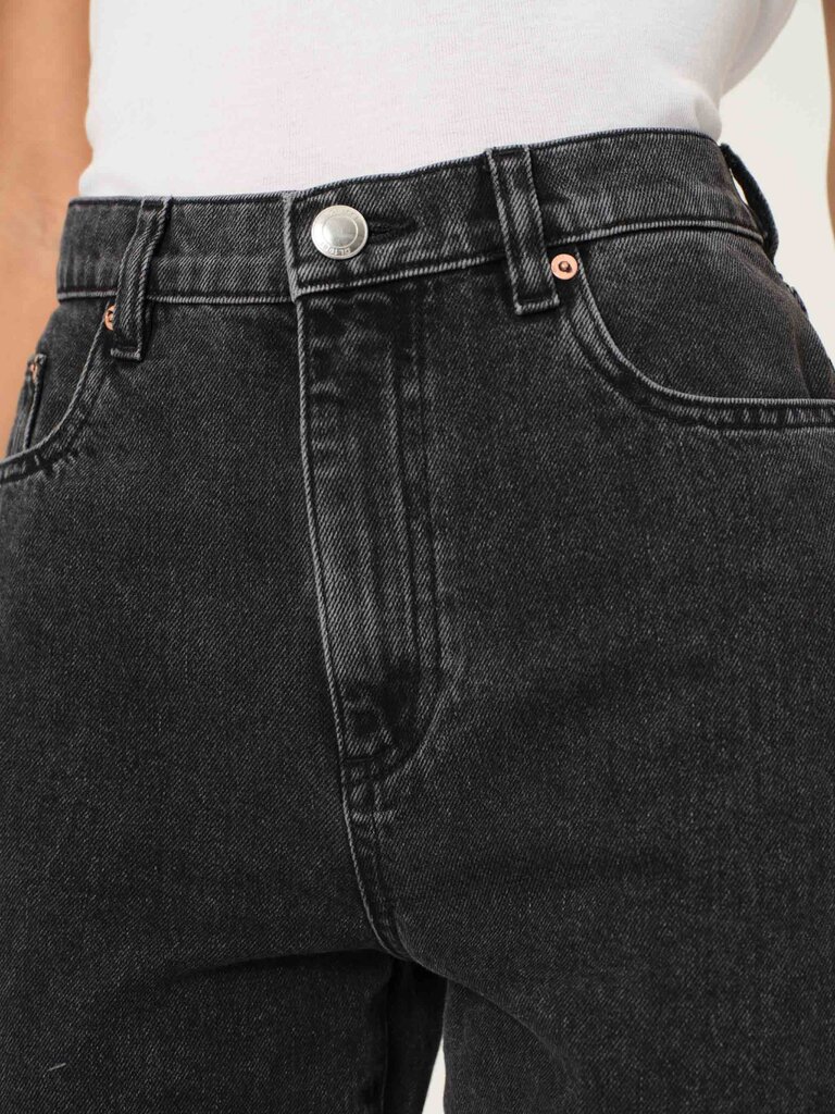DL 1961 Demie Straight