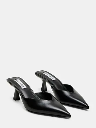 Steve Madden Mod Pump