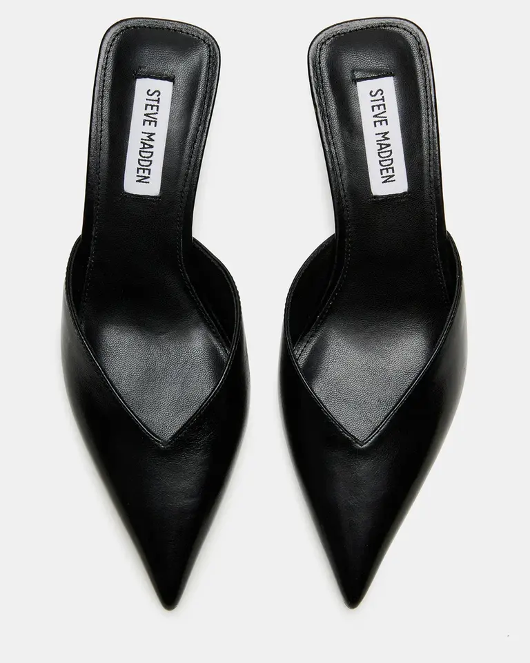Steve Madden Mod Pump