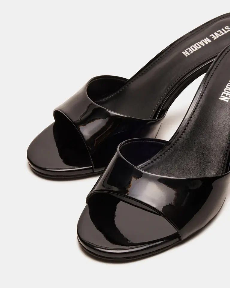 Steve Madden Kendrix Mules