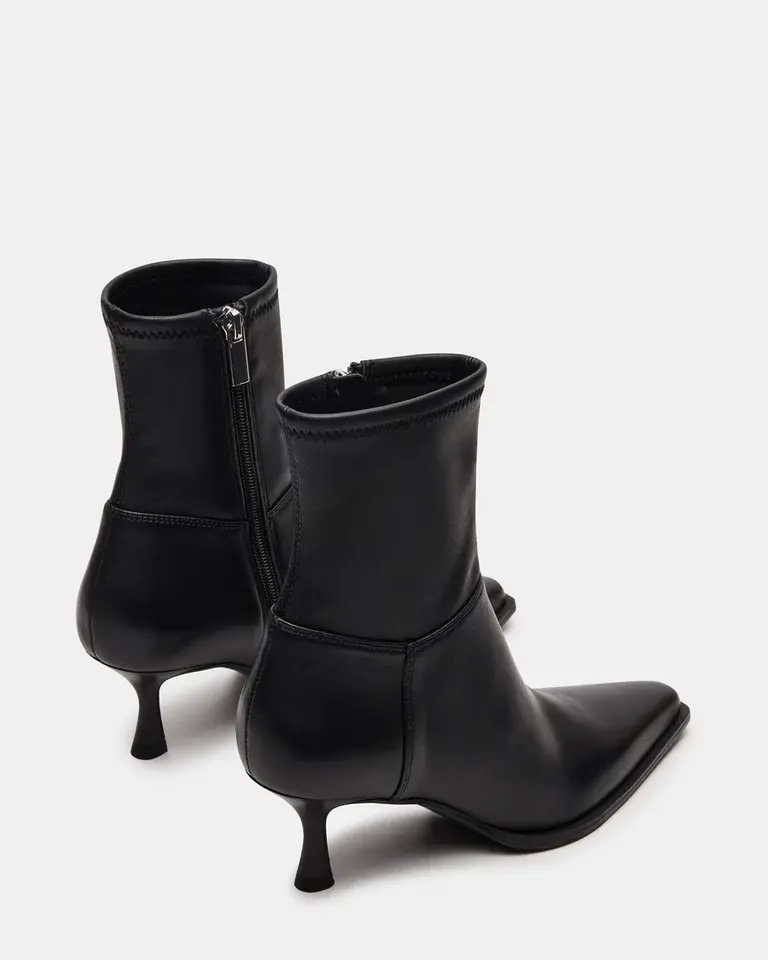 Steve Madden Stasia Boot