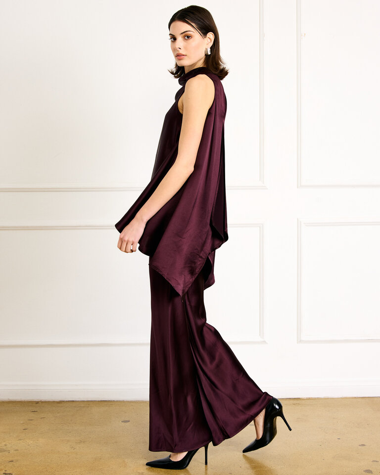 Line + Dot Petrea Top