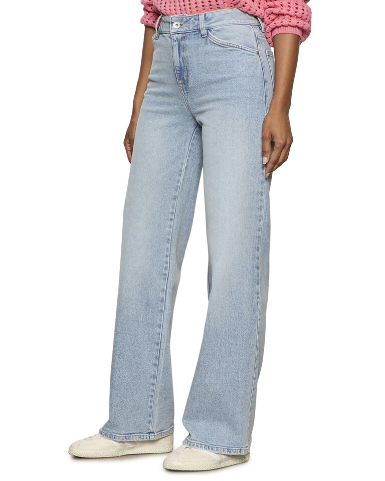 Sanctuary Cadence Straight