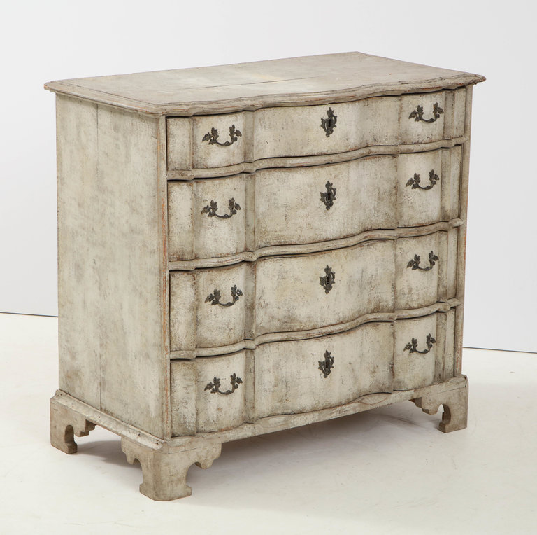 Swedish painted Serpentine Commode. Four drawer. Historic Paint. 1800s