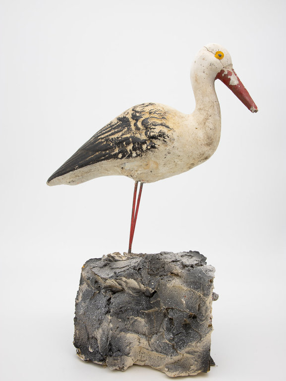 Garden Ornament cast stone Seagull on Wood Base