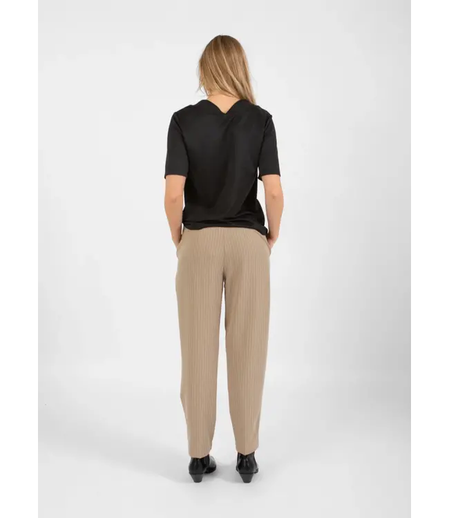 Coster Copenhagen HAUT AVEC COL EN V 244-1406 BLACK 100