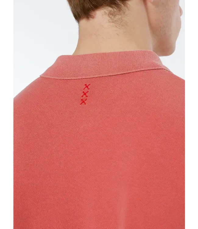 Scotch & Soda POLO PIQUÉ TEINTÉ AVEC POCHE AVANT