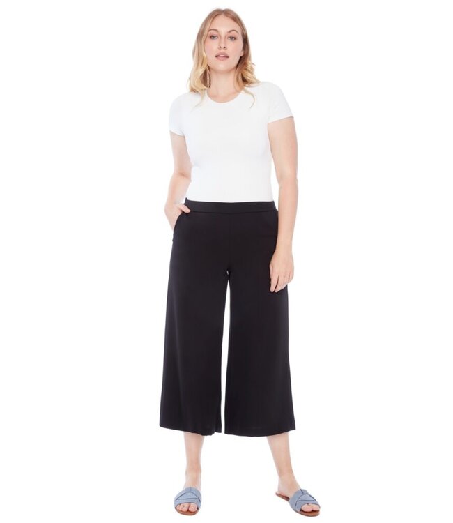 Tyler Madison PANTALON COURT ROXANNE NOIR EN SOIE