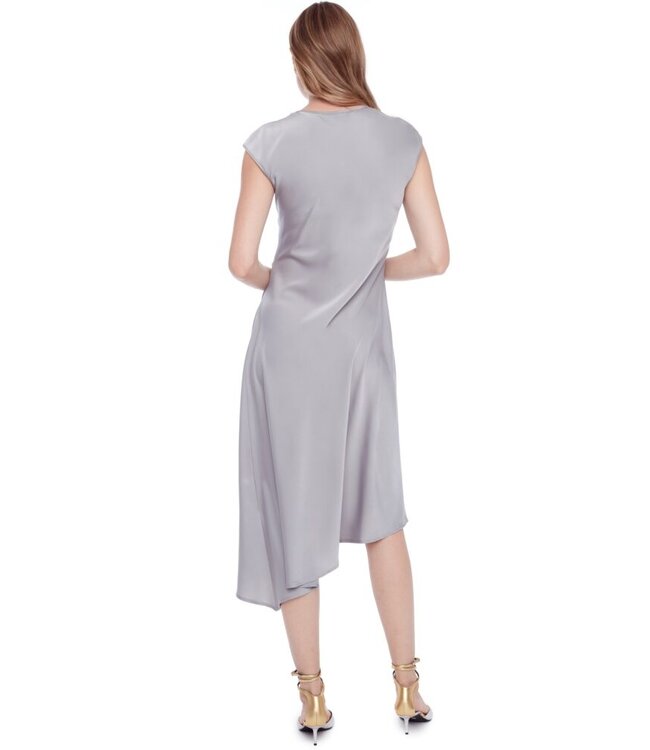 Tyler Madison ROBE EN SATIN ROXY ARGENT