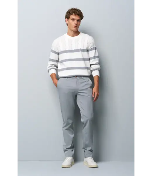 M5 PANTALON CHINO