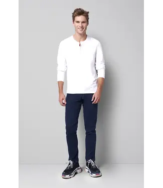 JEANS M5