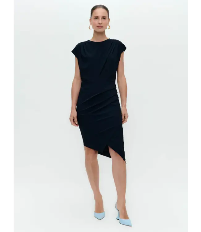 JANE LUSHKA ROBE LUXOR