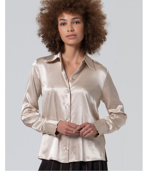 SURKANA Chemise en satin à volants Beige