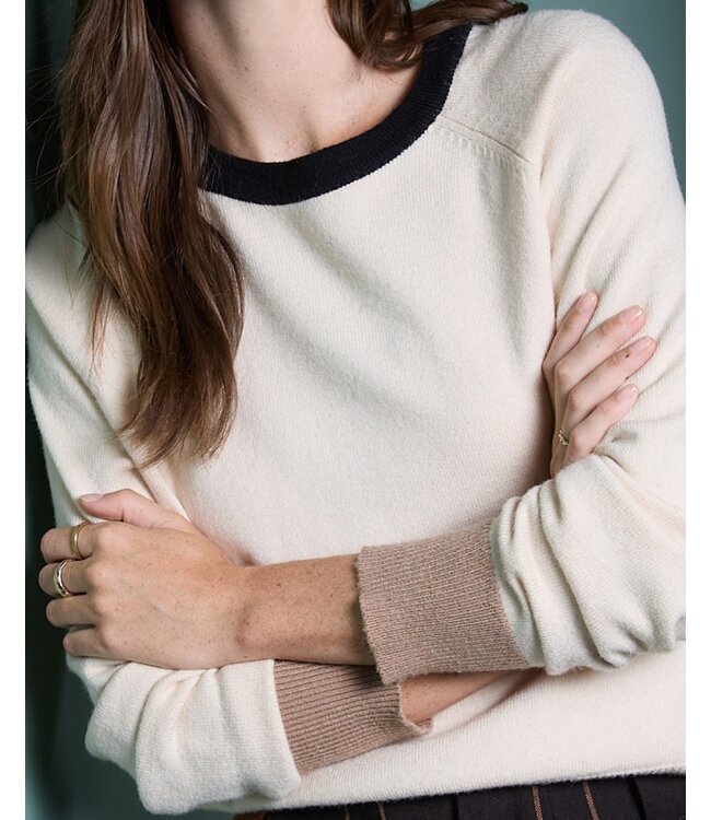 SURKANA Pull en maille avec détails contrastés Écru 565LIKO231 02 ECRU
