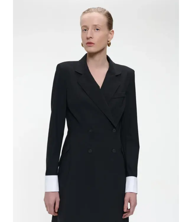 JANE LUSHKA Robe Tuxedos