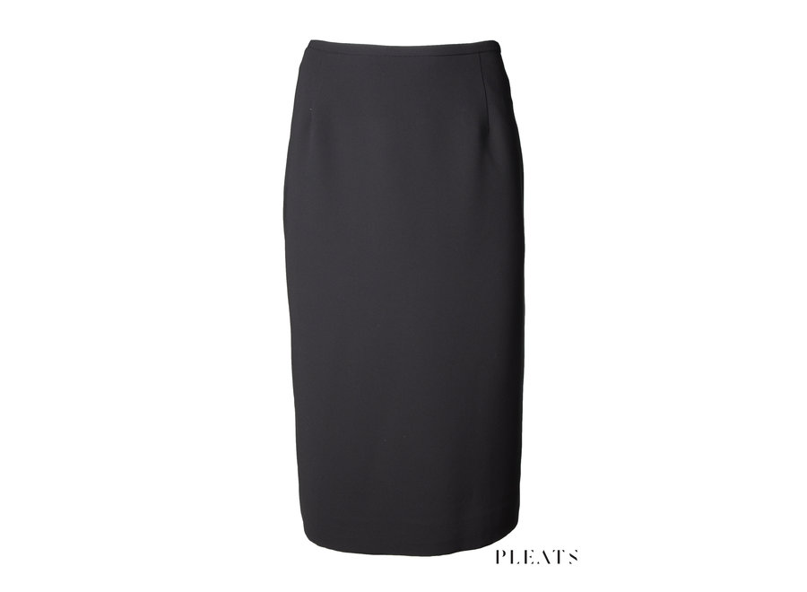 Basic Straight Crepe Skirt with Back Kick Pleat