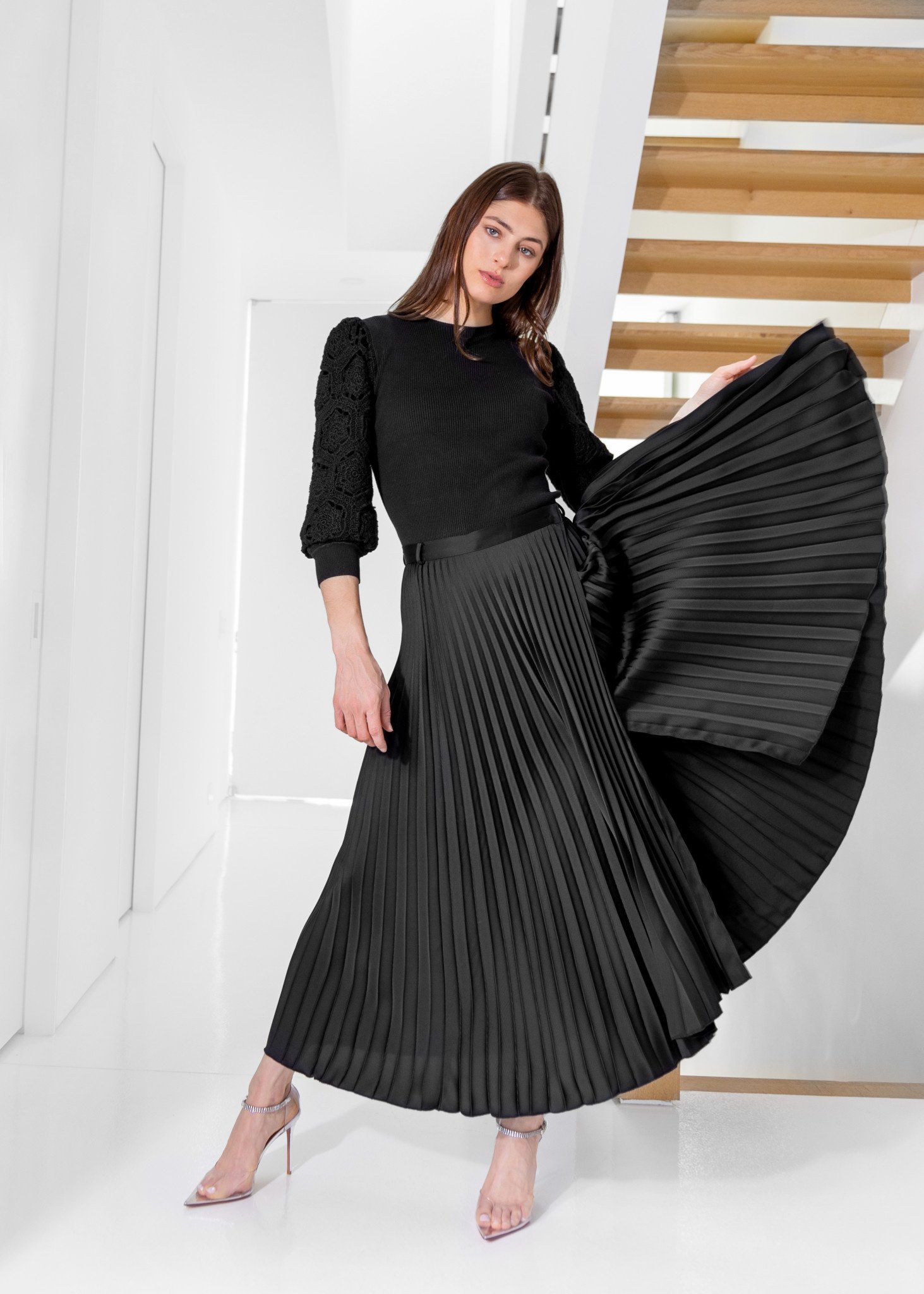 MF 3106 Asymmetrical Silk Pltd Skirt