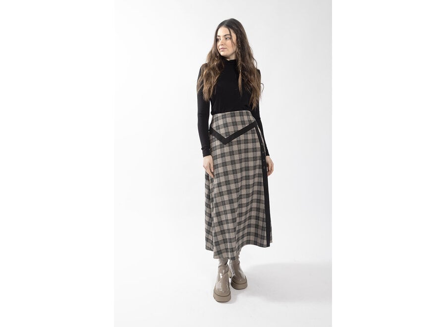 Plaid Contrast Skirt