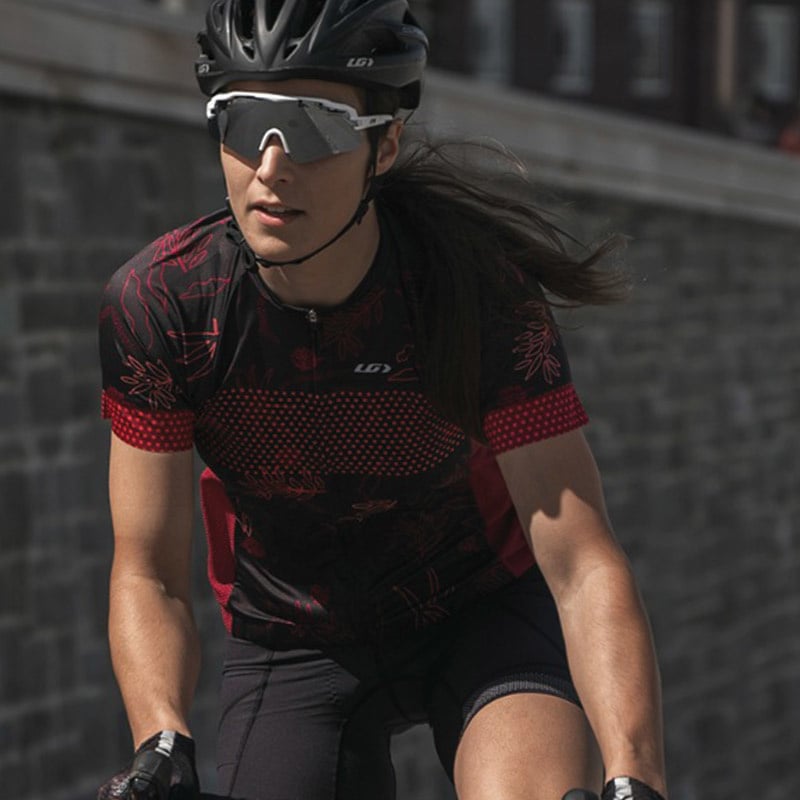 Louis Garneau Apparel: Performance and Comfort