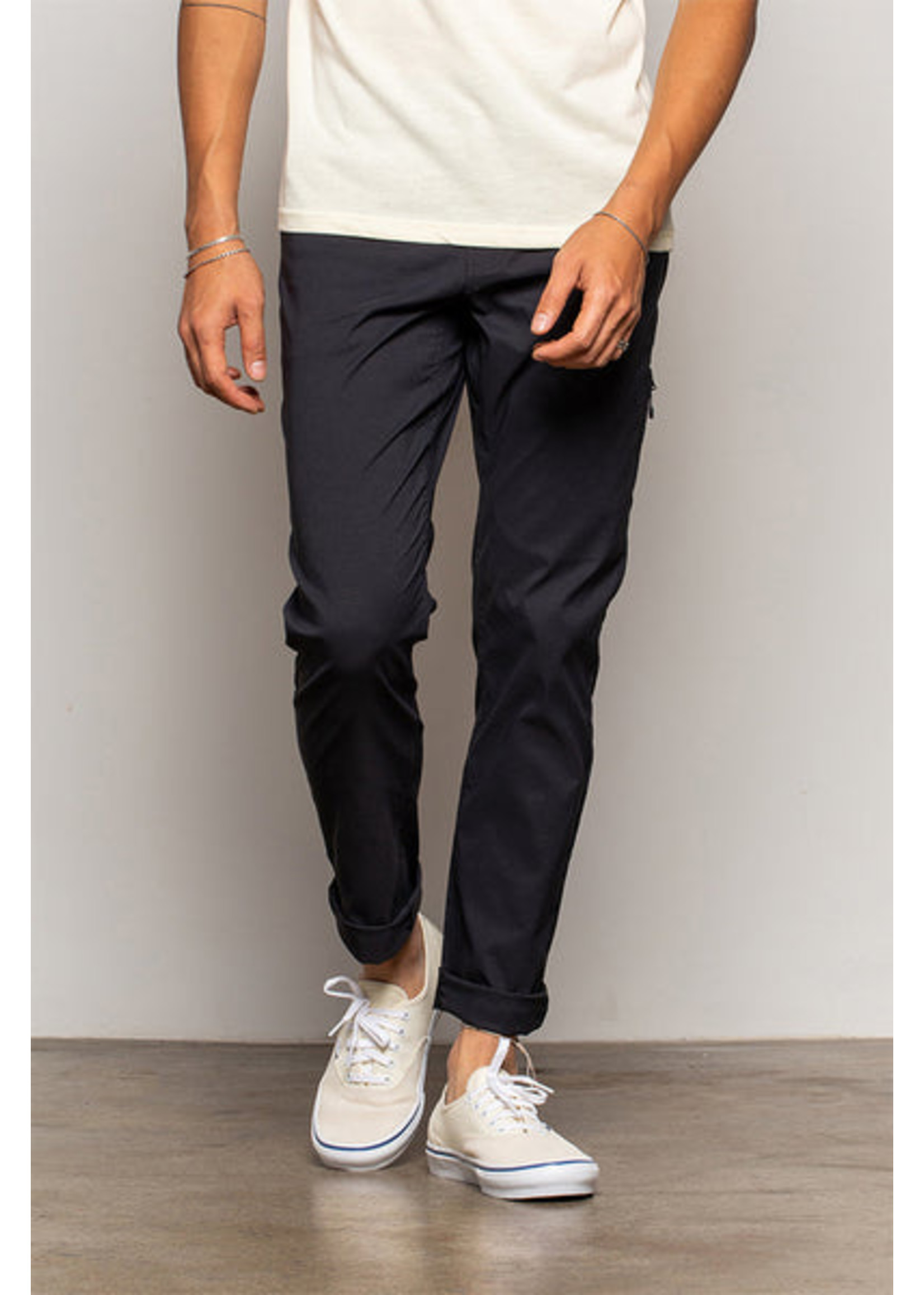 686 EVERYWHERE FEATHERLITE CHINO PANT F22