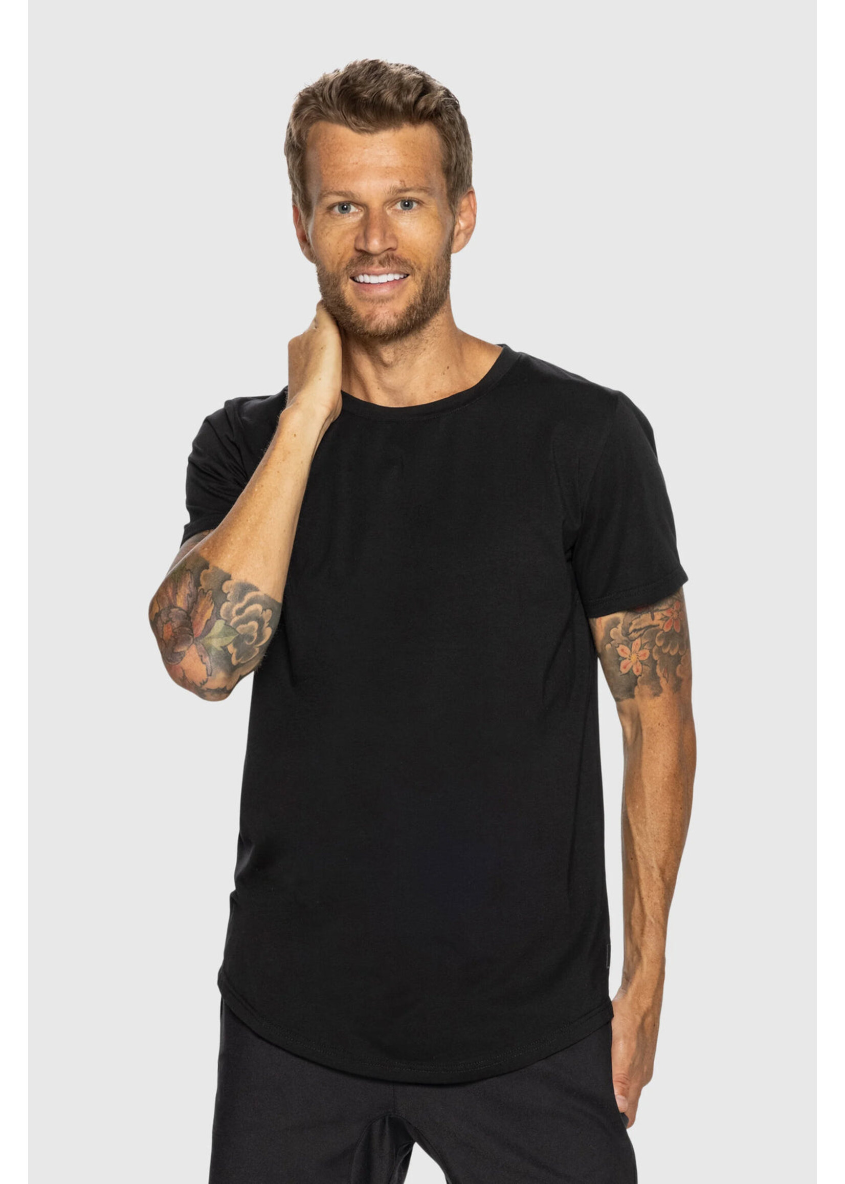 TEAMLTD BLACK BASIC TEE SM26