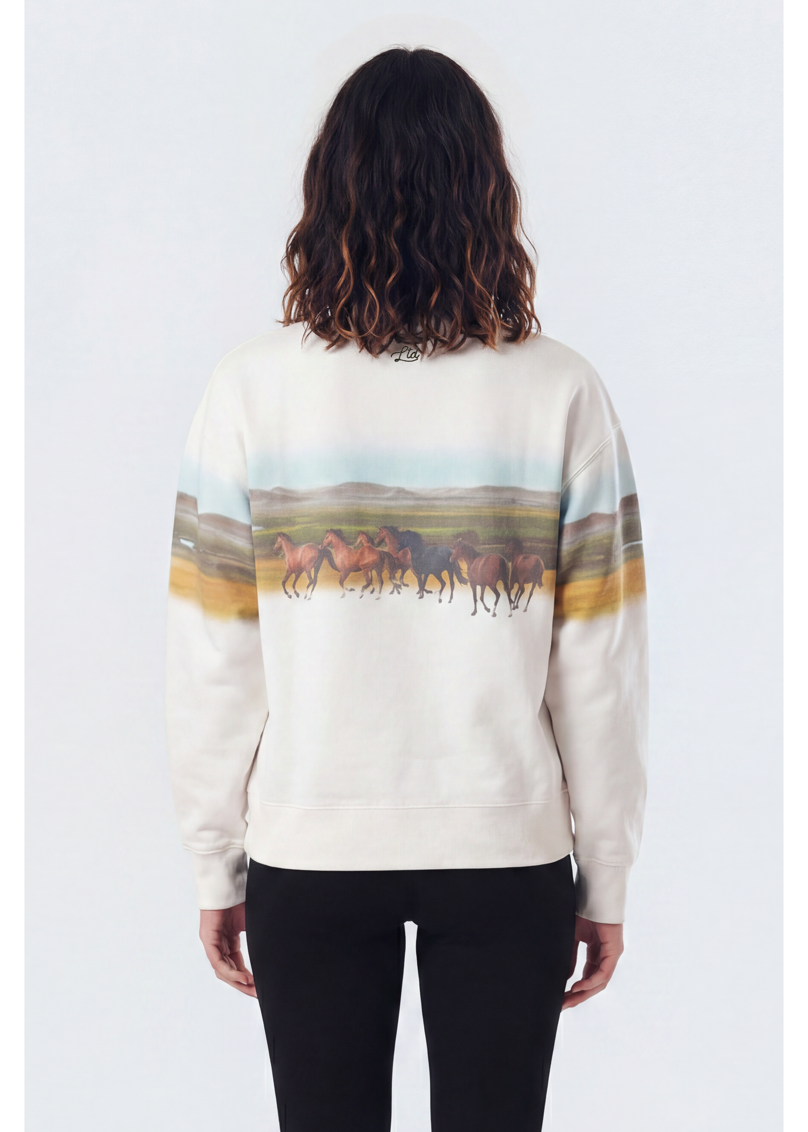 TEAMLTD RUN WILD CREWNECK F26