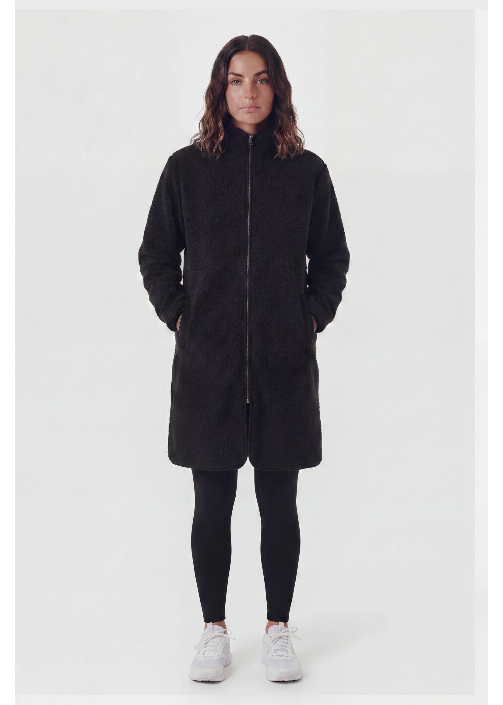 TEAMLTD AFTER HOURS SHERPA COAT F26
