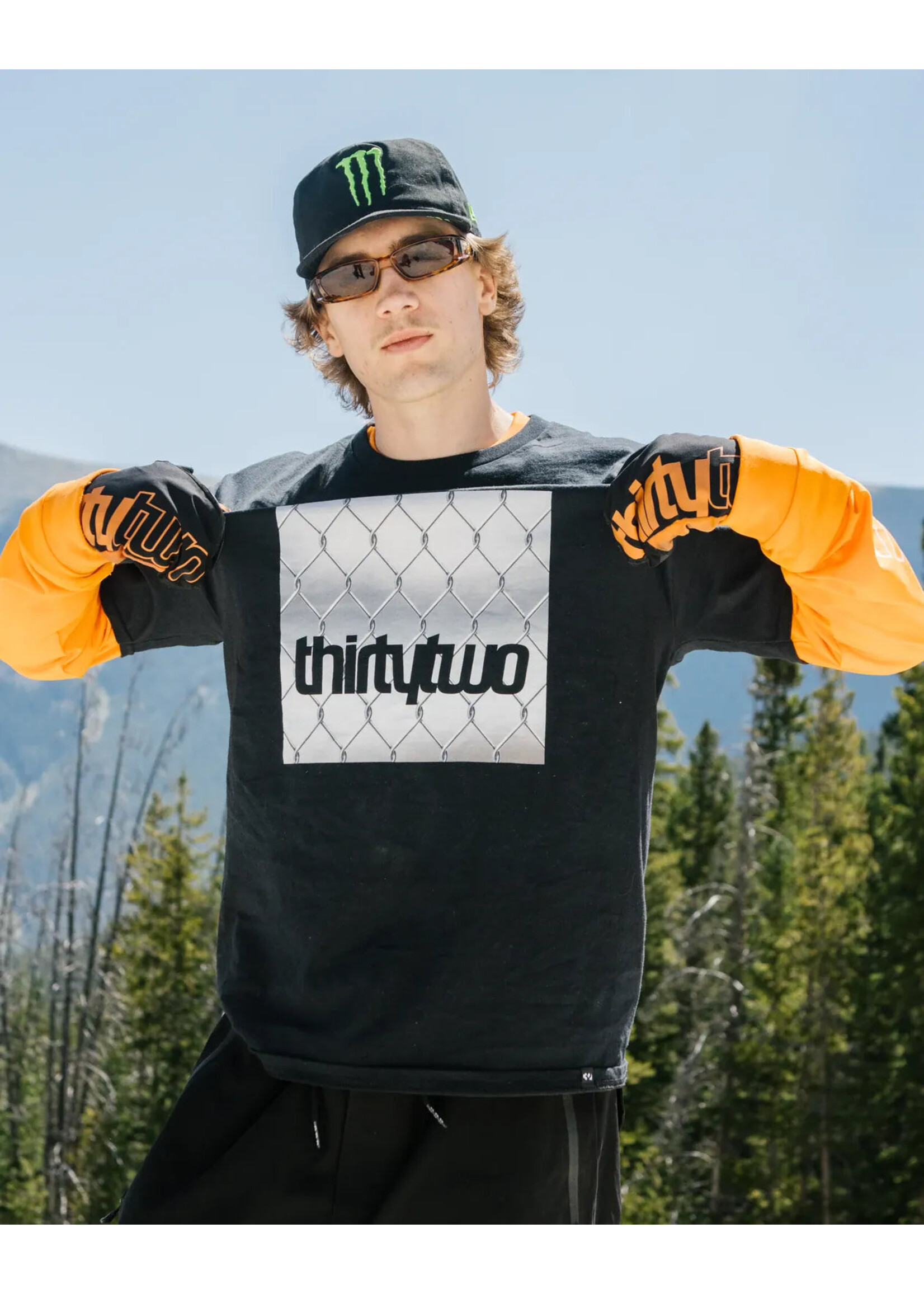 ThirtyTwo 32 BOX TEE W26