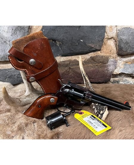 *USED* High Standard, Double Nine, Convertible,22LR/22WMR, 5.5", Revolver, 9RD, 2 Cylinders, Leather Holster