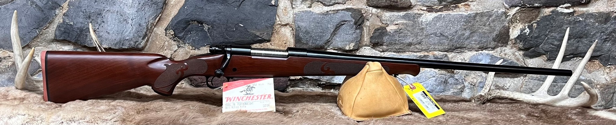 Winchester *USED* Winchester, 70 Featherweight, 300 Win Mag, 24", Bolt, Limited Edition 2008
