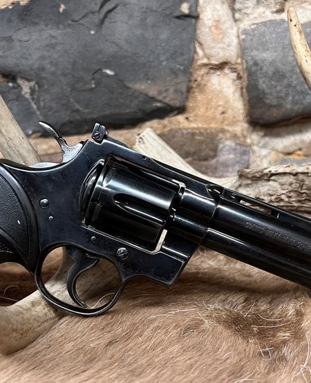 *USED* Colt, Python, 357 Mag, 6", 6Rd, Pachmayr Colt Grips, 1970