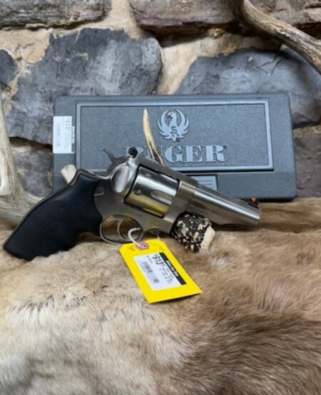 *USED* Ruger, Redhawk, 44 Mag, 4.2", 6RD, SS, 2014