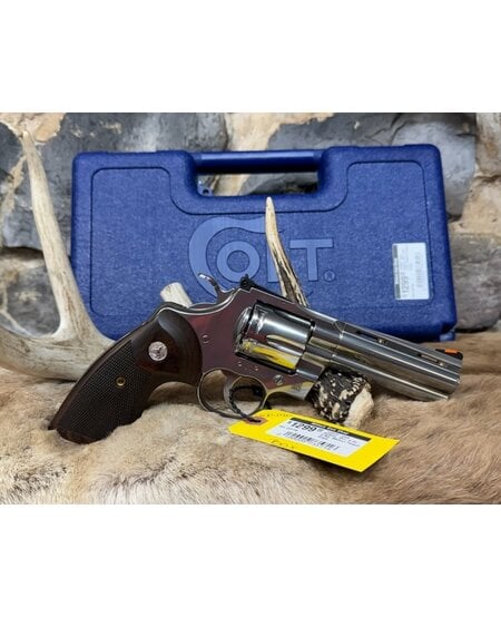 *USED* Colt, Python, 357, 4.25", 6 Rd, Walnut Target Grips, Semi-Bright Stainless