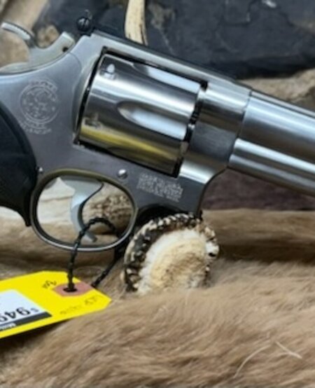 *USED* Smith & Wesson, 629-1, 44MAG, Revolver, 6", 6RD, Stainless