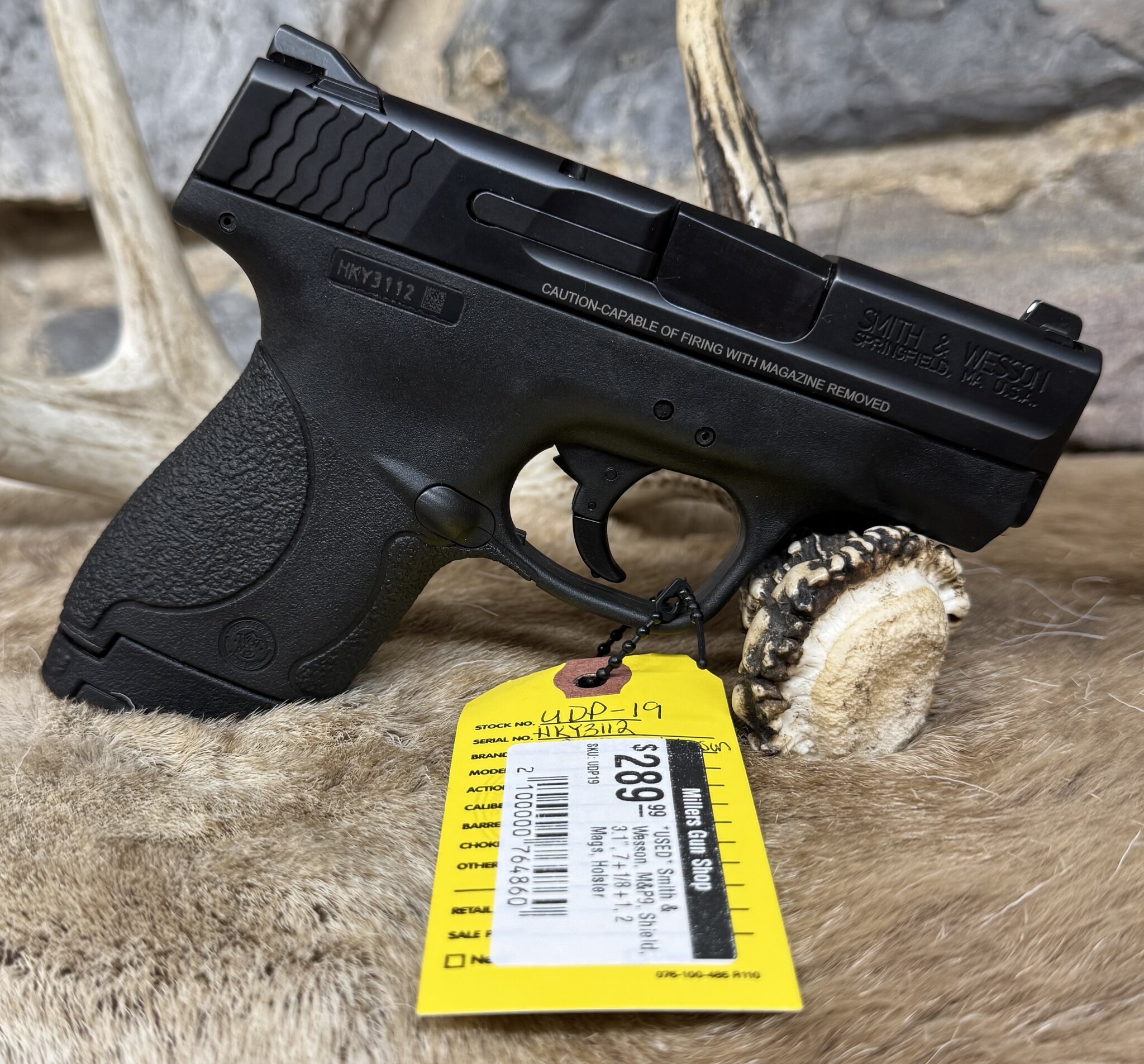 Smith & Wesson *USED* Smith & Wesson, M&P9, Shield, 3.1", 7+1/8+1, 2 Mags, Holster