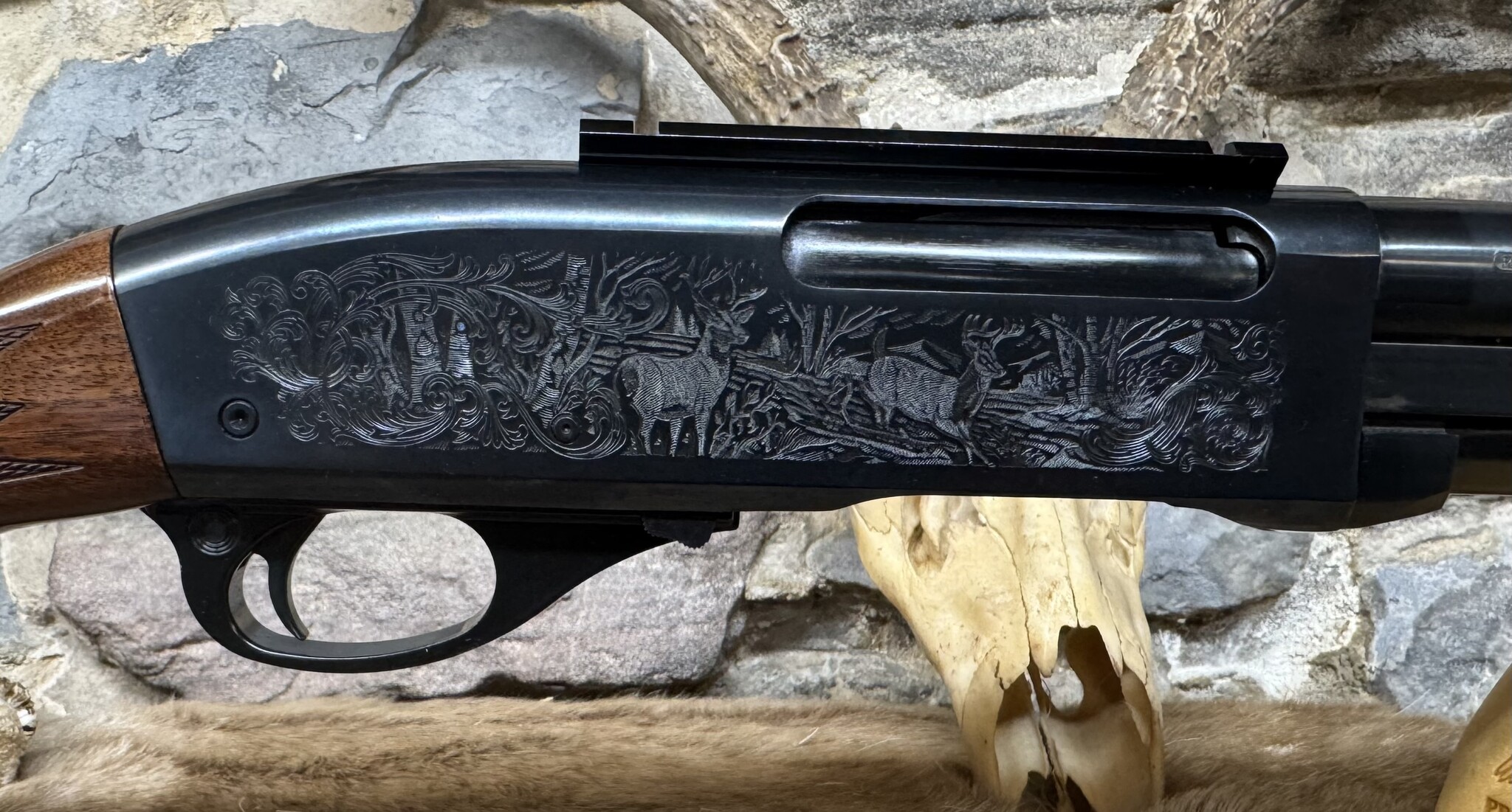 Remington *USED* Remington, 700 BDL Custom Deluxe, 25-06 , 24" Factory Box