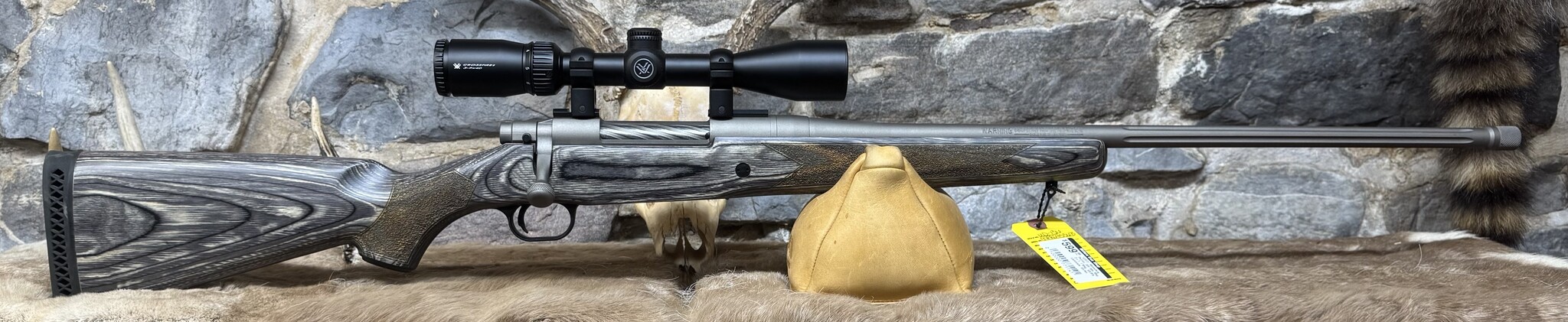 Mossberg *USED* Mossberg, Patriot, 300 Win Mag, 3+1, 1 Mag, SS/Blk Laminate