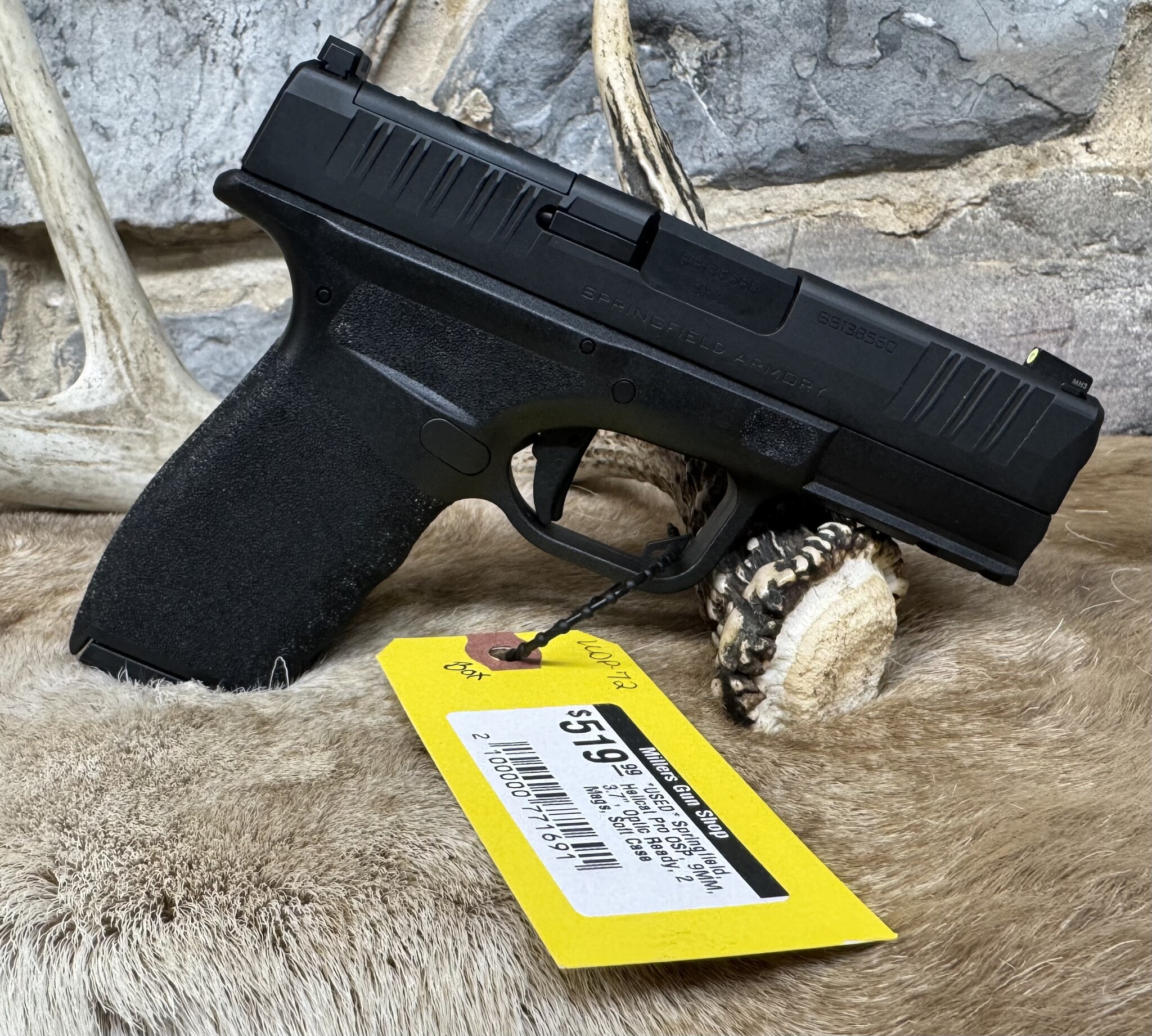 Springfield *USED* Springfield, Hellcat Pro OSP, 9MM, 3.7", Optic Ready, 2 Mags, Soft Case