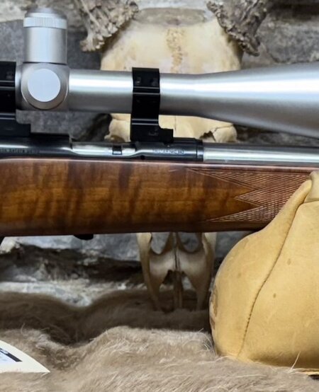 *CONSIGN* Anschutz, 1710, 22 LR, 23.5", 5+1, 1 Mag, Weaver CT 36X Scope