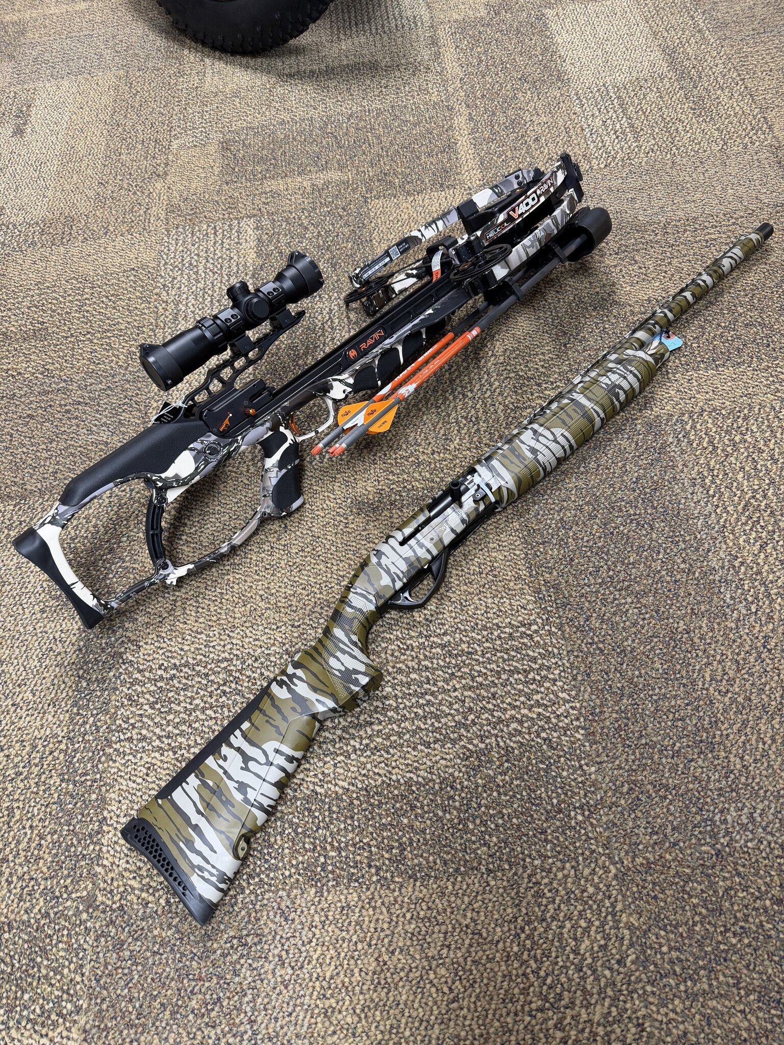 Cast & Blast Give-A-Way Ravin R10 & Weatherby 12ga  / Daiwa D-Shock Spinning Rod Combo