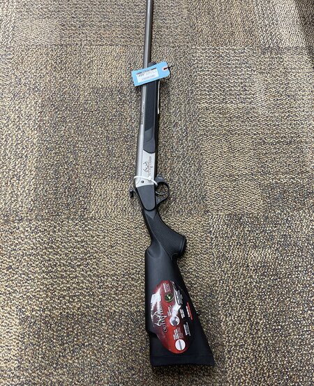 Traditions, Outfitter G3 Syn Black** .35 Whelen / 22" CeraKote