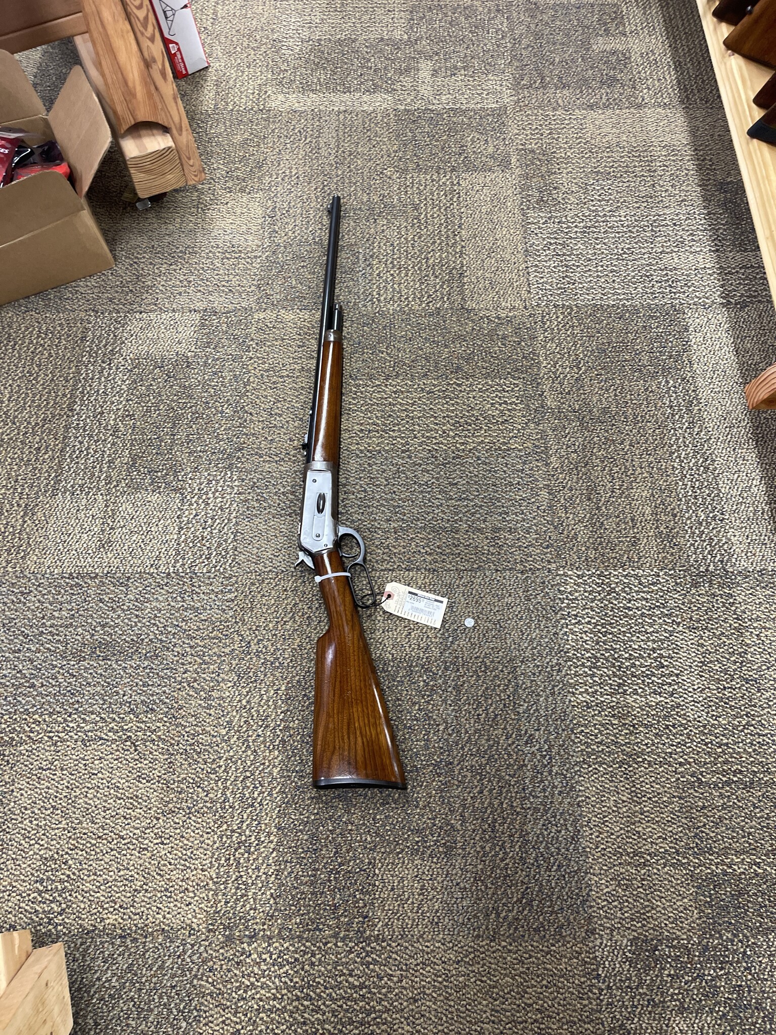 Winchester *CONSIGN* Winchester, 1886, 33 WCF, 24", 1935, Includes 4 RDS Ammo