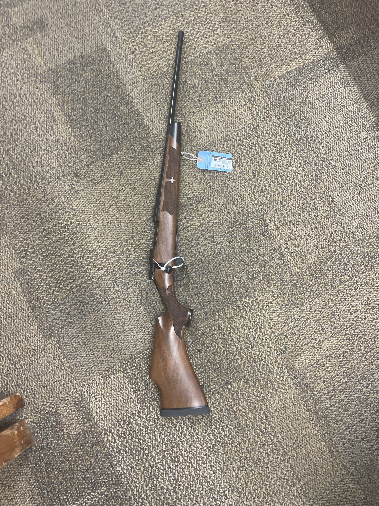 Weatherby Weatherby Camilla 308 win Walnut Stock
