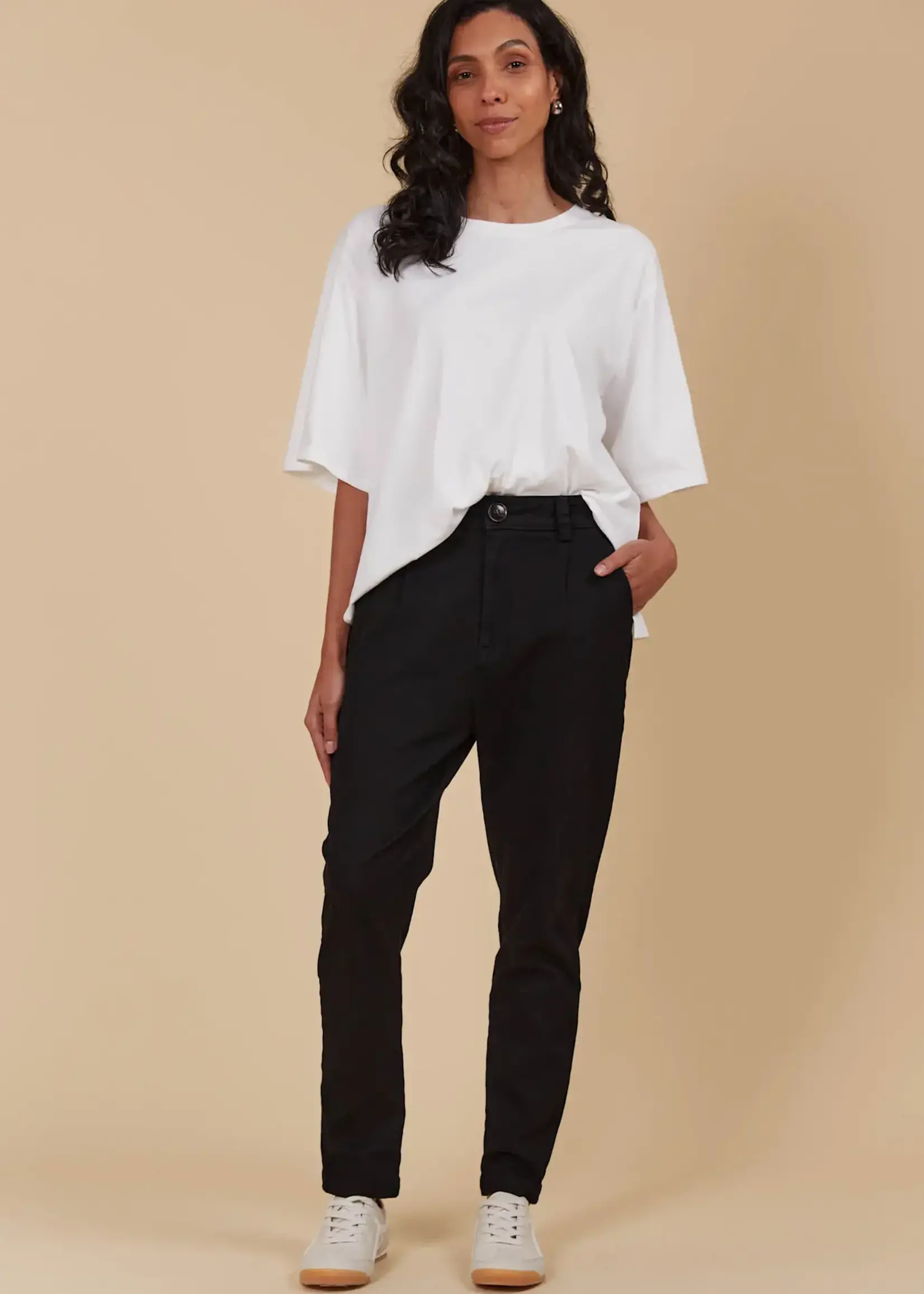 Isle of Mine Artemis Pant