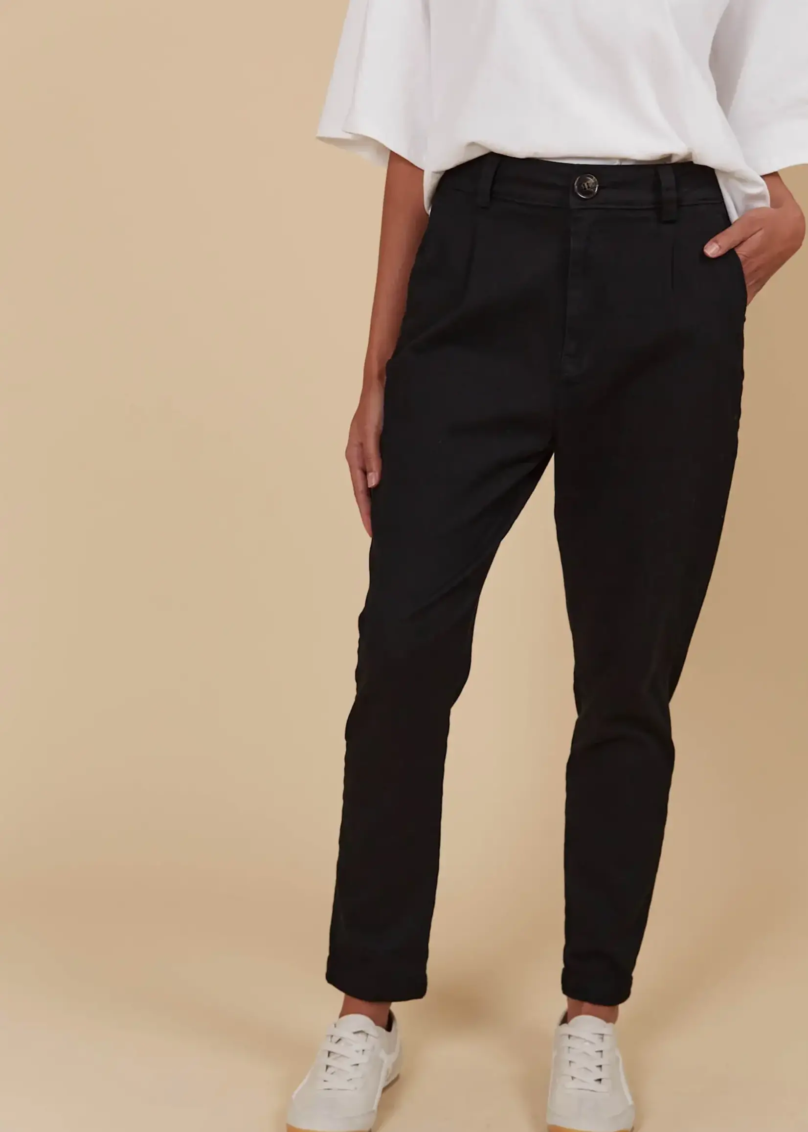 Isle of Mine Artemis Pant
