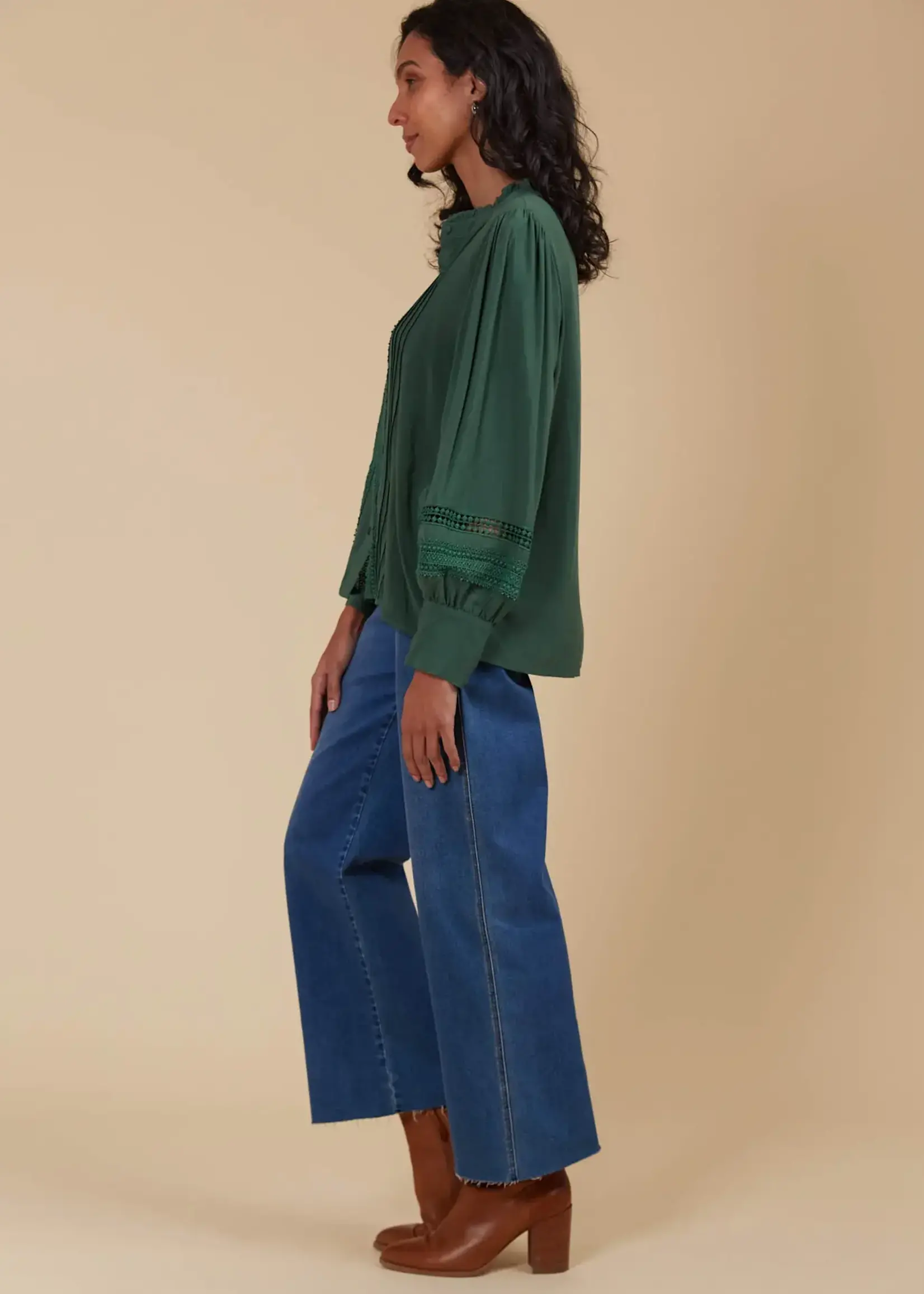 Isle of Mine Aphrodite Shirt - Pine